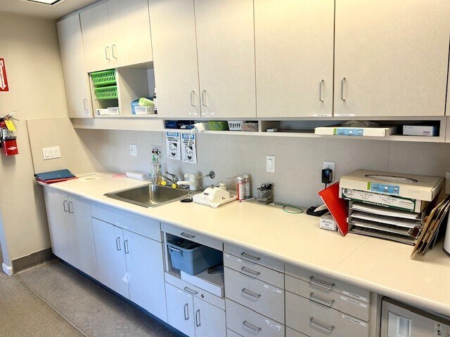 More Photos Of 493 Pleasant Valley Rd, Diamond Springs Medical For Lease