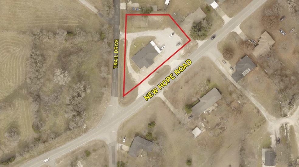 More Photos Of 105 New Hope Rd E, McKinney Freestanding For Sale