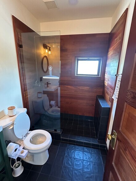 More Photos Of 1369 G St, Arcata Office Residential For Sale