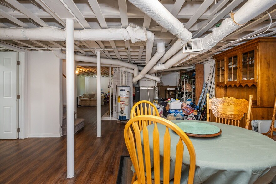 More Photos Of 4270 S Main St, Acworth Office For Sale