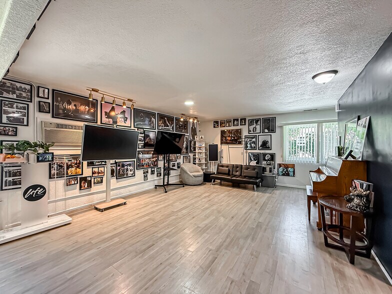 More Photos Of 1492 Sinaloa Rd, Simi Valley Religious Facility For Sale