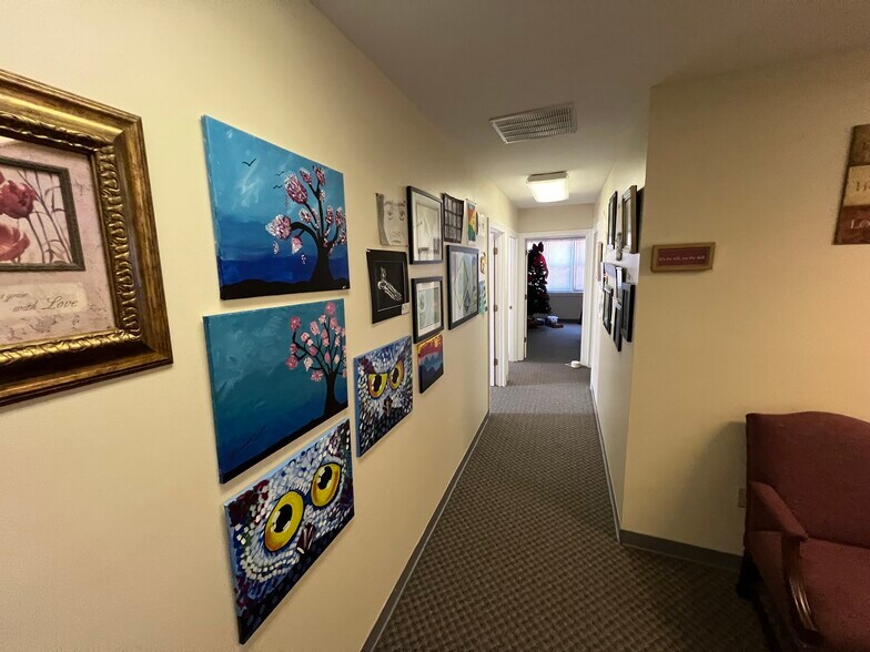 More Photos Of 10106 Krause Rd, Chesterfield Office For Lease