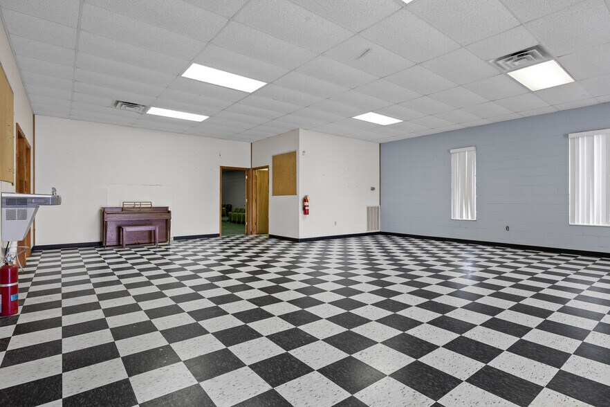 More Photos Of 8959 Career Ln, Harrison Light Distribution For Sale