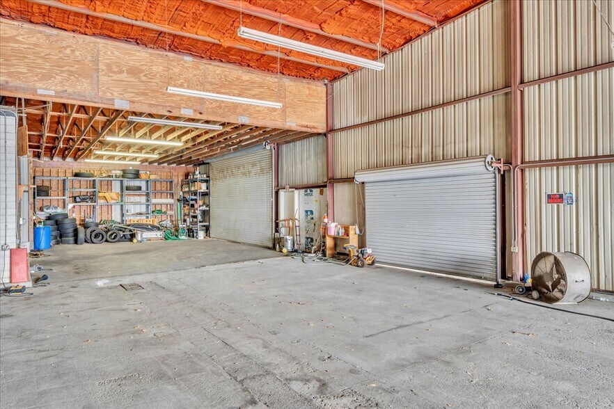 More Photos Of 441 Dunbar Rd, Warner Robins Warehouse For Sale