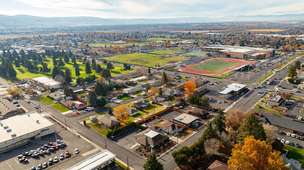 More Photos Of 3802 Tieton Dr, Yakima Office Residential For Sale