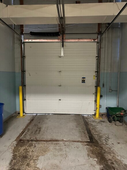 More Photos Of 2801 Bell Ave, Des Moines Warehouse For Lease