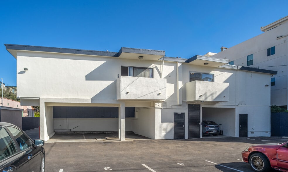 More Photos Of 1711 Granville Ave, Los Angeles Apartments For Sale