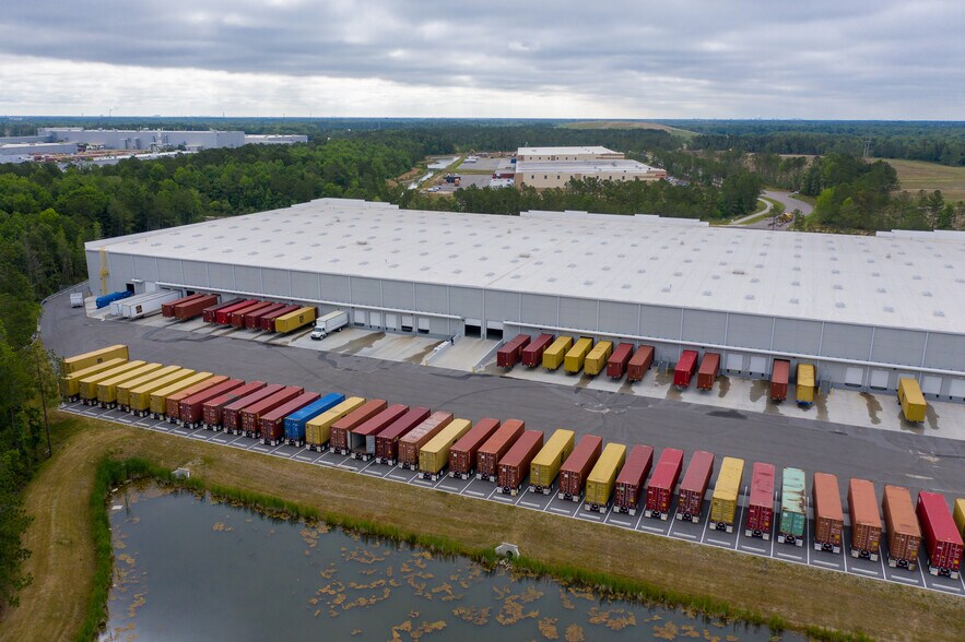 More Photos Of 9735 Patriot Blvd, Ladson Manufacturing For Lease