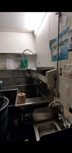 More Photos Of 7034-7166 Beracasa Way, Boca Raton General Retail For Lease