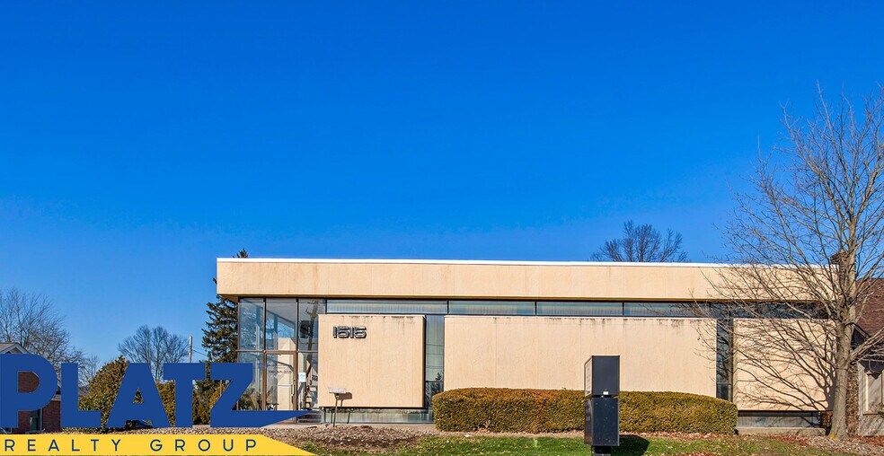 More Photos Of 1515 E Market St, Warren Medical For Sale