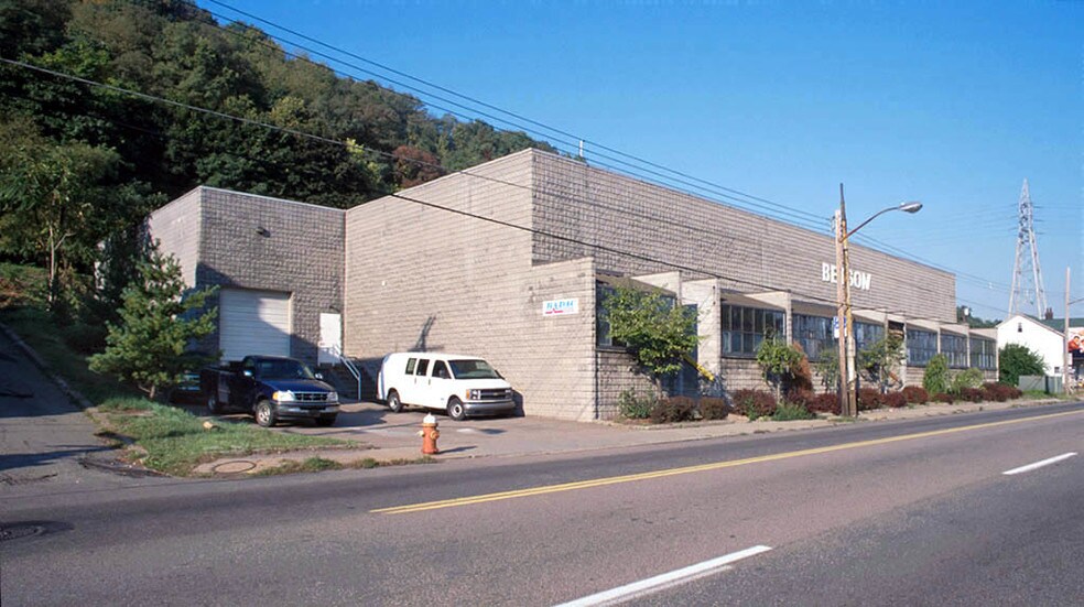 Primary Photo Of 2707 W Carson St, Pittsburgh Warehouse For Sale