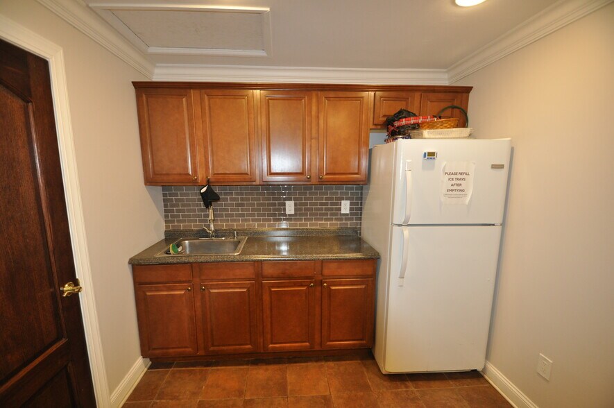 More Photos Of 2092 Route 35 N, South Amboy Storefront Retail Office For Sale