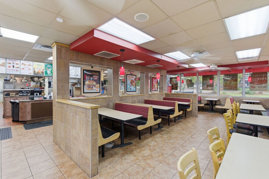 More Photos Of 2227 N Monroe St, Tallahassee Fast Food For Sale