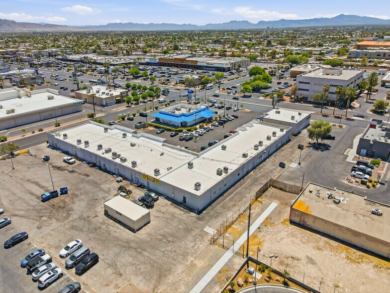 More Photos Of 1820 E Lake Mead Blvd, North Las Vegas Freestanding For Sale