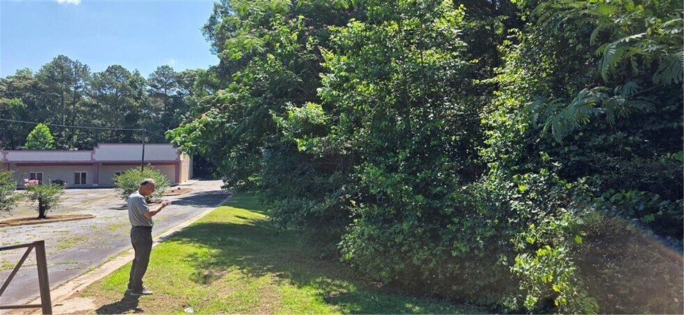 More Photos Of 0 Washington Rd, South Fulton Land For Sale