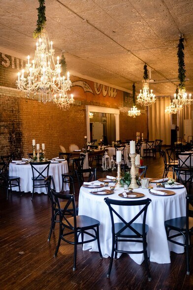 More Photos Of 207 E Virginia St, McKinney General Retail For Lease