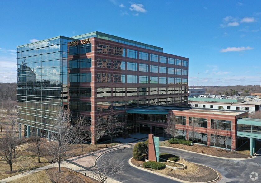 More Photos Of 3250 Lacey Rd, Downers Grove Office For Lease