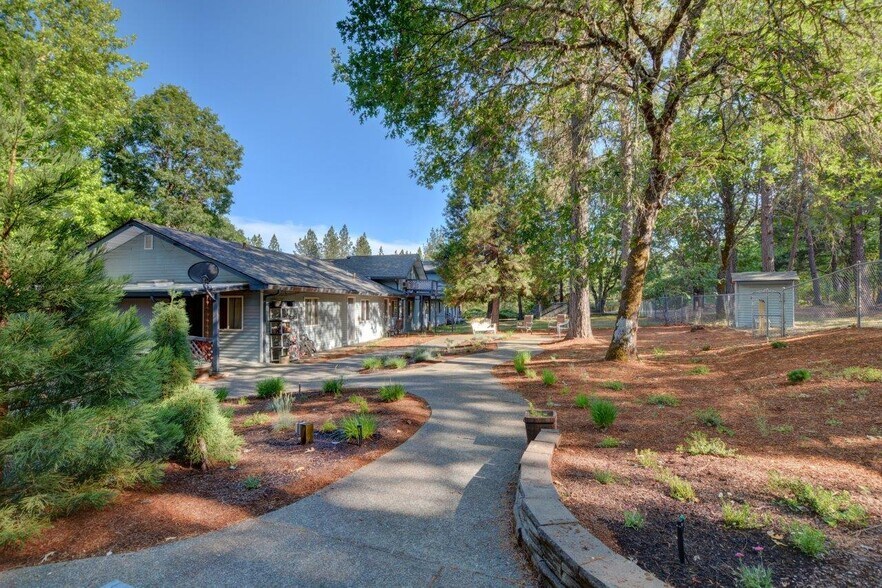 More Photos Of 625 Barbara Drive, Grants Pass Assisted Living For Sale