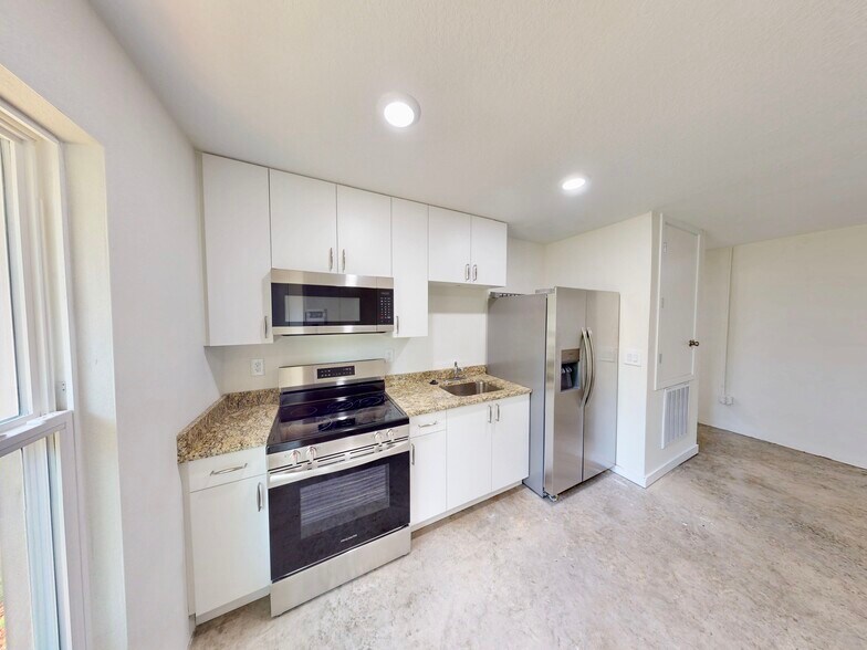 More Photos Of 2703 Avenue G, Fort Pierce Apartments For Sale