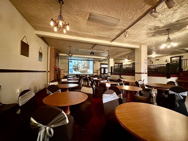 More Photos Of 925 1st Ave, Monte Vista Hotel For Sale