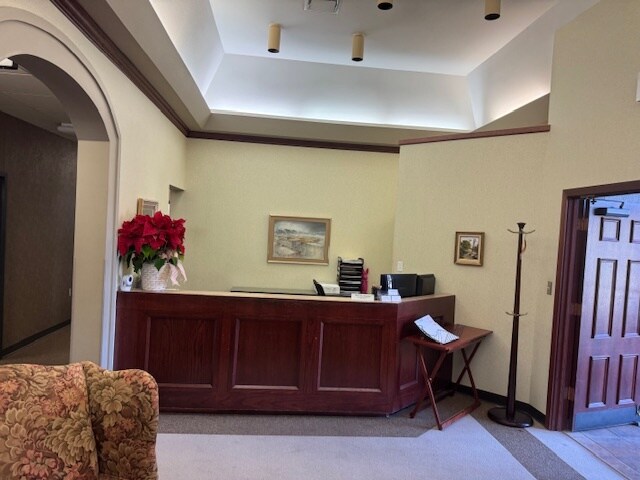 More Photos Of 3823 84th St, Lubbock Office For Sale