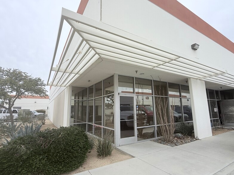 More Photos Of 45090 Golf Center Pky, Indio Warehouse For Sale
