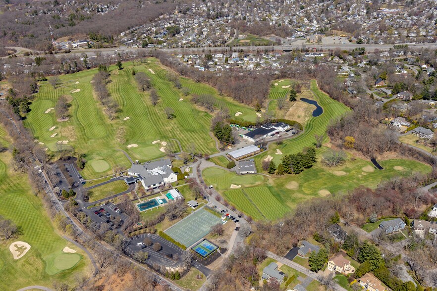 More Photos Of 36 Country Club Ln, Belmont Distribution For Sale