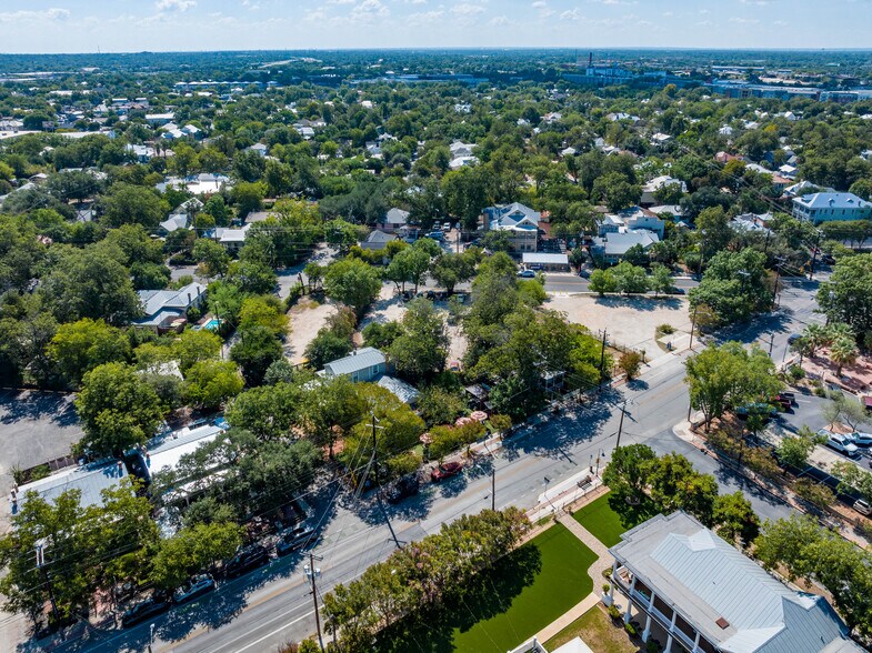 More Photos Of 1102 S Alamo St, San Antonio Storefront Retail Office For Sale