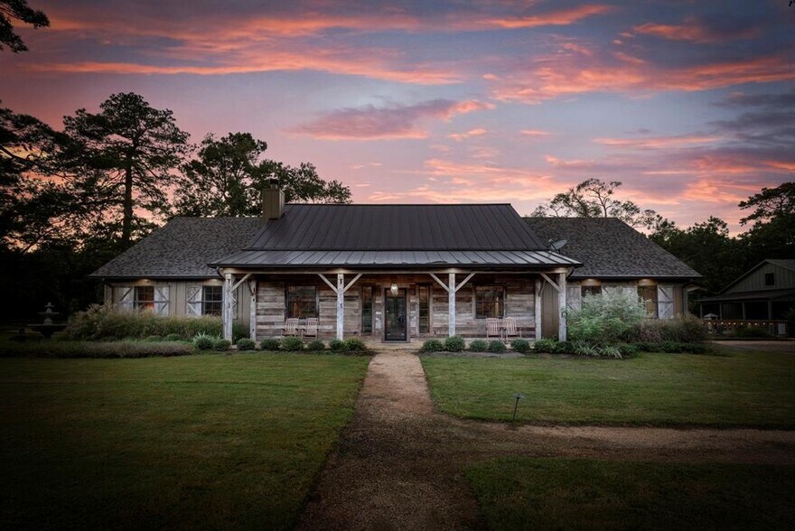 More Photos Of 3603 FM 1725 Rd, Willis Lodge Meeting Hall For Sale