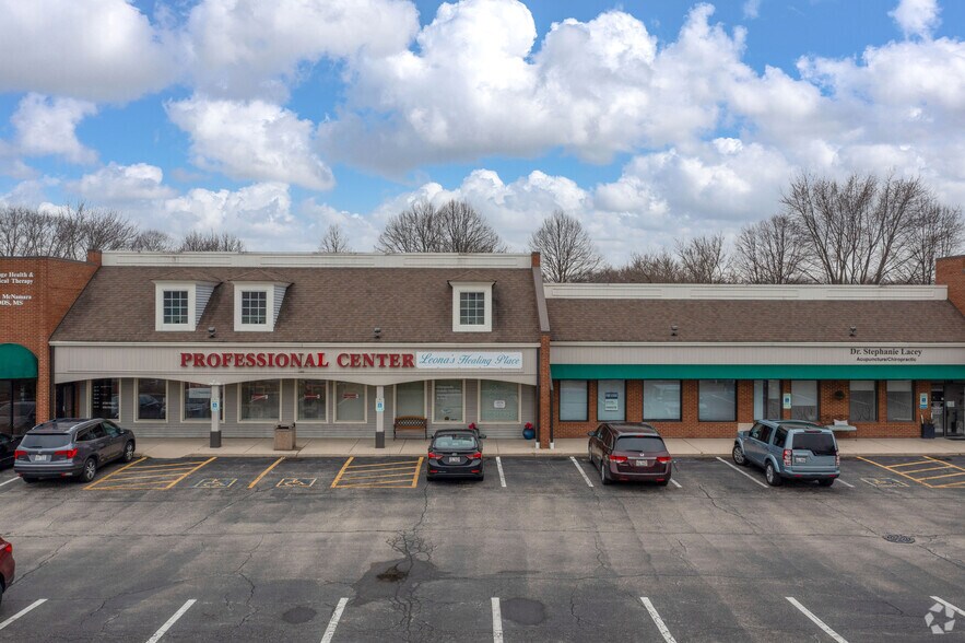 More Photos Of 1795-1807 S Washington St, Naperville Unknown For Lease