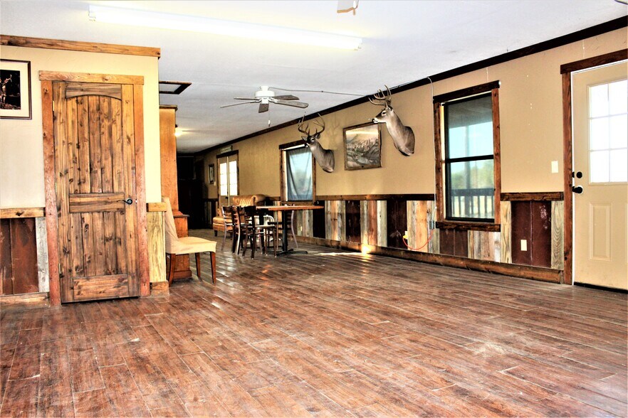 More Photos Of 502 Elm, Tilden Restaurant For Sale