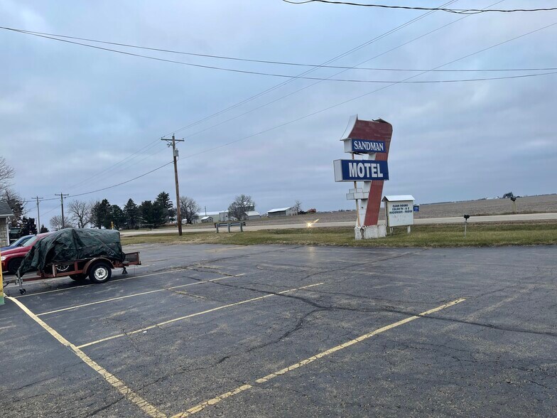 More Photos Of 3190 N US Highway 251, LaSalle Hotel For Sale