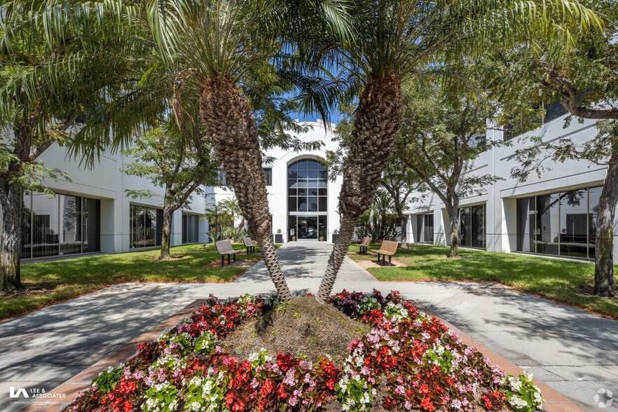 More Photos Of 4281 Katella Ave, Los Alamitos Medical For Lease