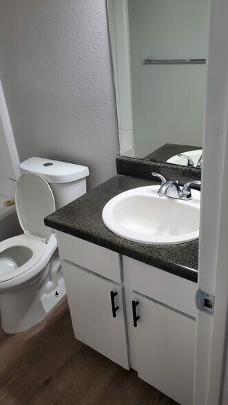 More Photos Of 430 Kendalia Ave, San Antonio Apartments For Sale