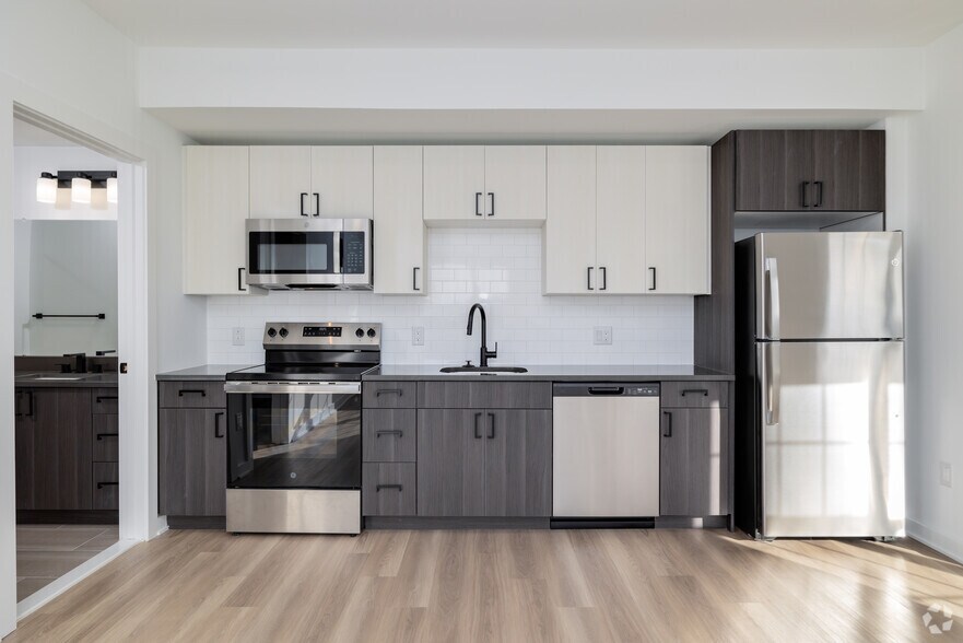 More Photos Of 2112-2116 N Front St, Philadelphia Apartments For Lease