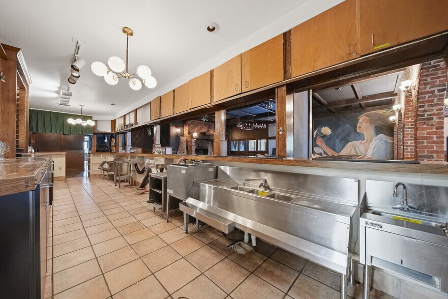 More Photos Of 2289 Saint Paul's Church Rd, Newton Restaurant For Sale