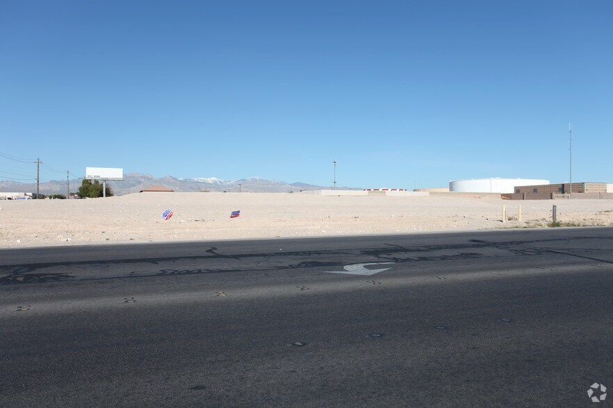 More Photos Of 2180 W Cheyenne Ave, North Las Vegas Land For Sale
