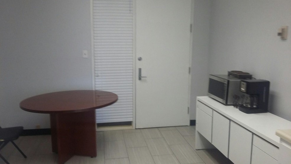 More Photos Of 255 N D St, San Bernardino Office For Lease
