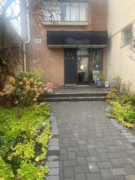 More Photos Of 78-80 Main St, Madison Office For Lease