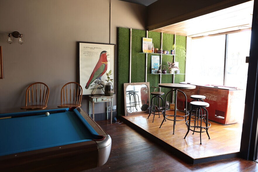 More Photos Of 526 Market St, Osage City Storefront For Sale