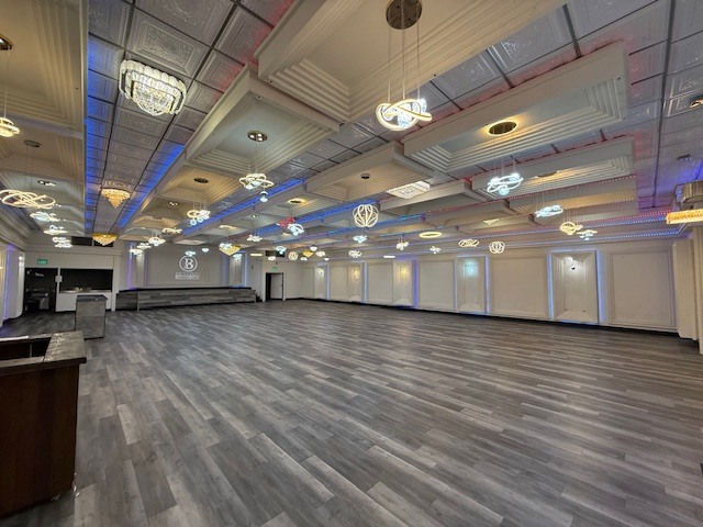 More Photos Of 2007 Yosemite Blvd, Modesto Office For Lease
