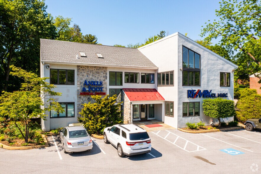 Primary Photo Of 528 E Lancaster Ave, Wayne Office For Lease