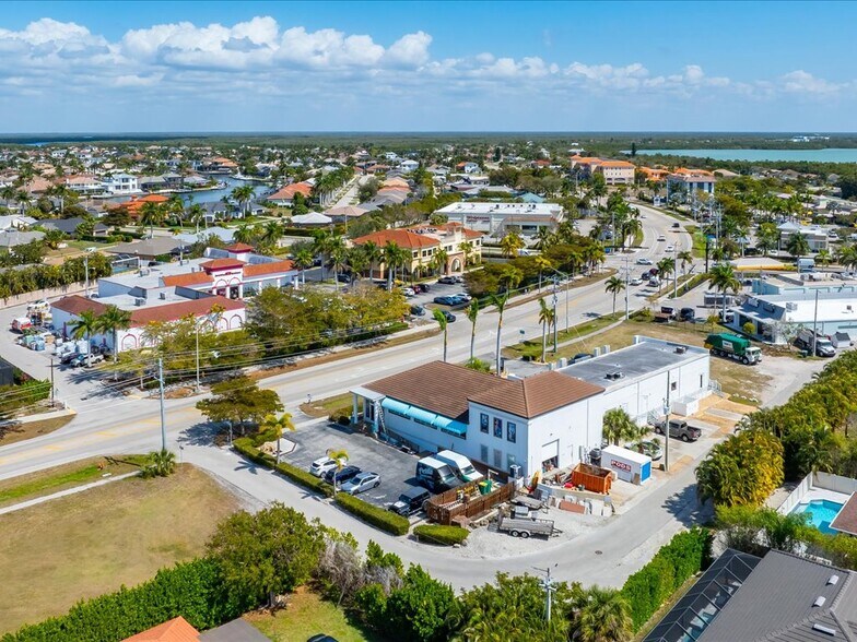 More Photos Of 1711 San Marco Rd, Marco Island Freestanding For Sale