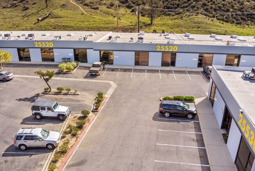 More Photos Of 25520 Avenue Stanford, Valencia Warehouse For Lease