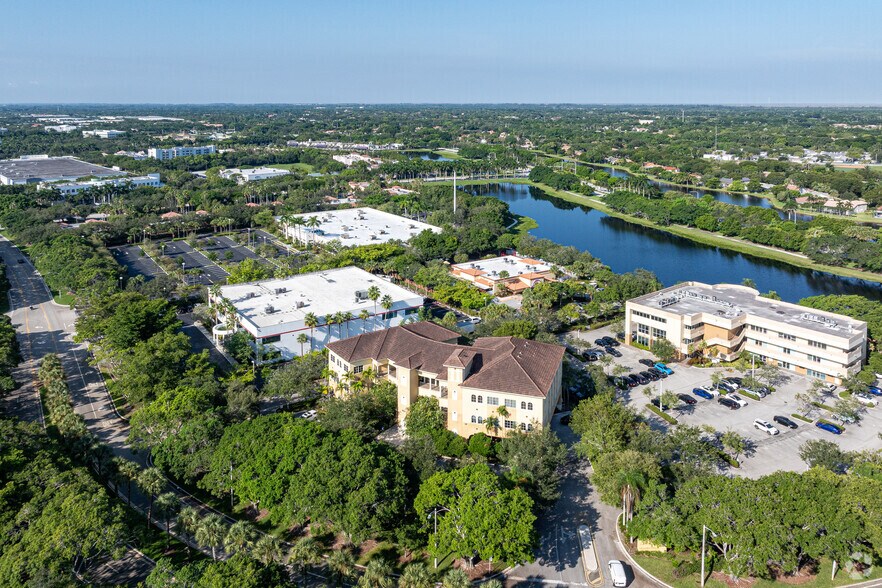 More Photos Of 1655 N Commerce Pky, Weston Office For Lease
