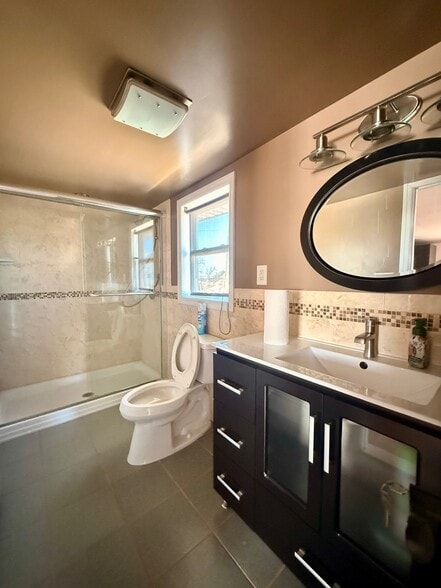 More Photos Of 10 3rd St, Rosedale Land For Lease