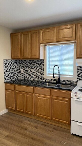 More Photos Of 1321 Harris Hill Rd, San Marcos Manufactured Housing Mobile Home Park For Sale