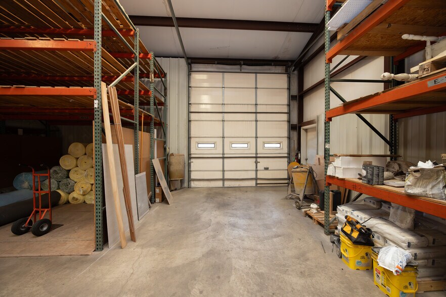 More Photos Of 300 W Grand Ave, Ponca City Freestanding For Sale