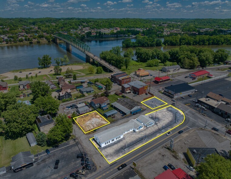 More Photos Of 100 W 3rd St, Williamstown Flex For Sale