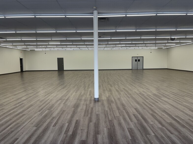 More Photos Of 5429 Acton Hwy, Granbury Freestanding For Lease